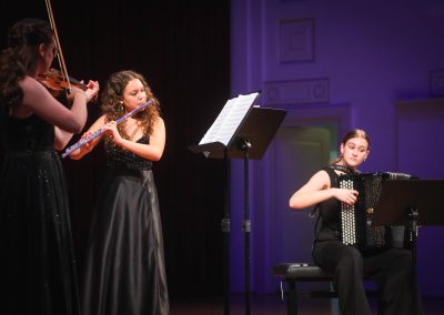 Prvonagrajenci tekmovanja TEMSIG 2024 Trio Risus Musicorum | Salon glasbenih umetnikov | Festival Lent | 25. 6. 2024