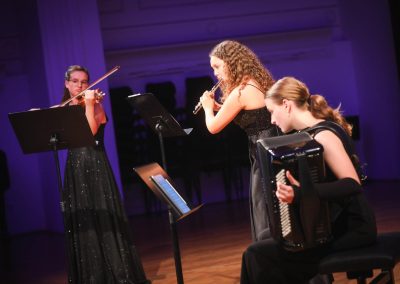 Prvonagrajenci tekmovanja TEMSIG 2024 Trio Risus Musicorum | Salon glasbenih umetnikov | Festival Lent | 25. 6. 2024