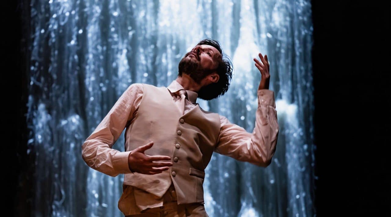 Roke, ki me nikoli niso poznale