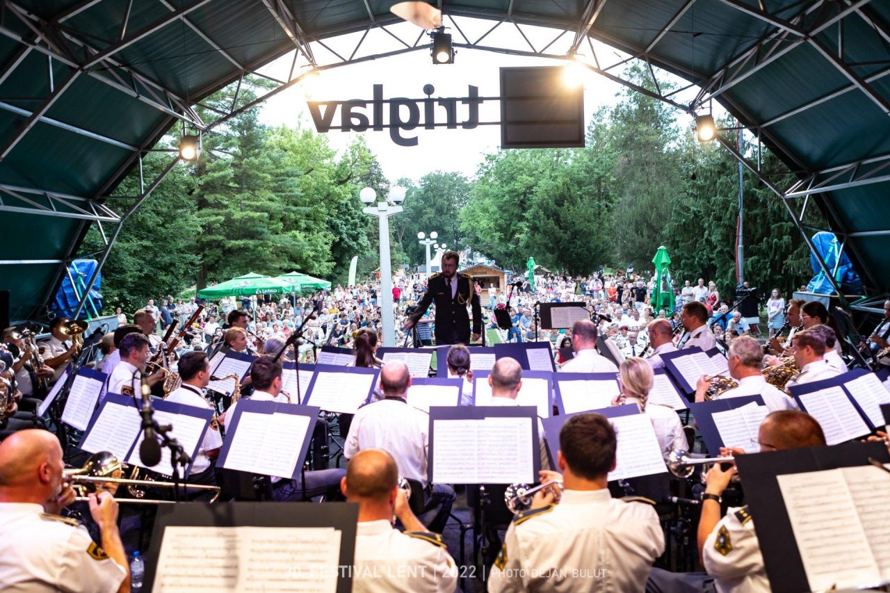 Policijski orkester in Martin Sušnik