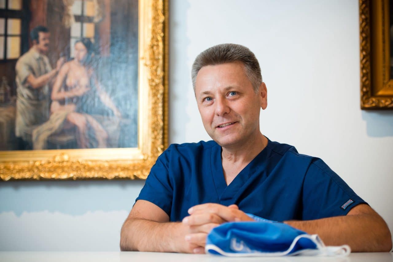 Večer v živo: dr. Uroš Ahčan