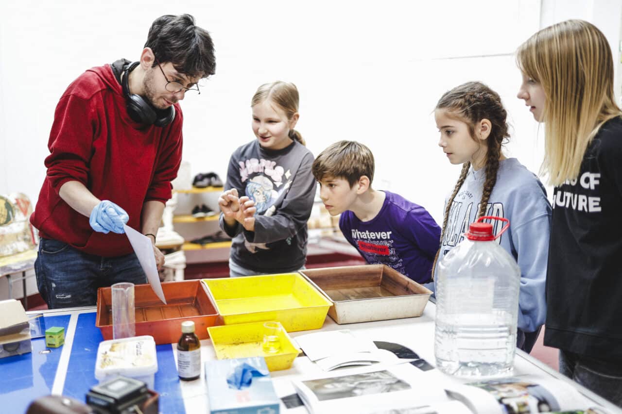 GT22: Fotografski muzej, mišnica in spletni radio