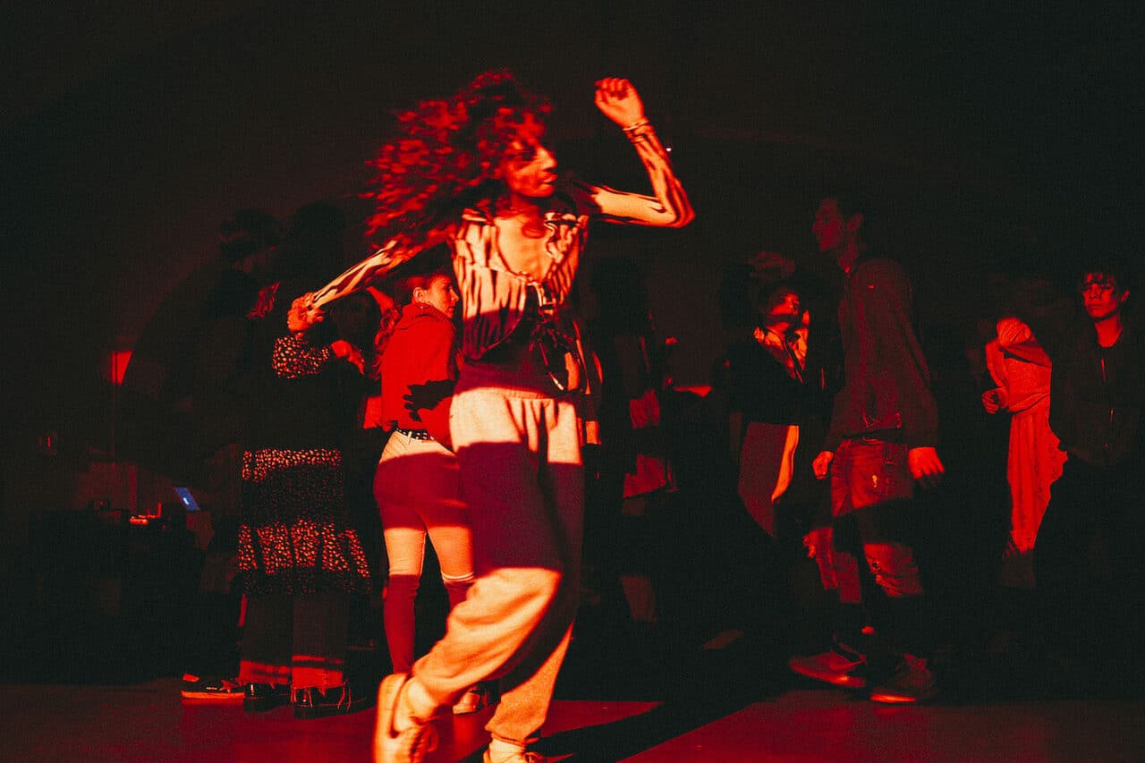 Še neznano: Fucking Hell