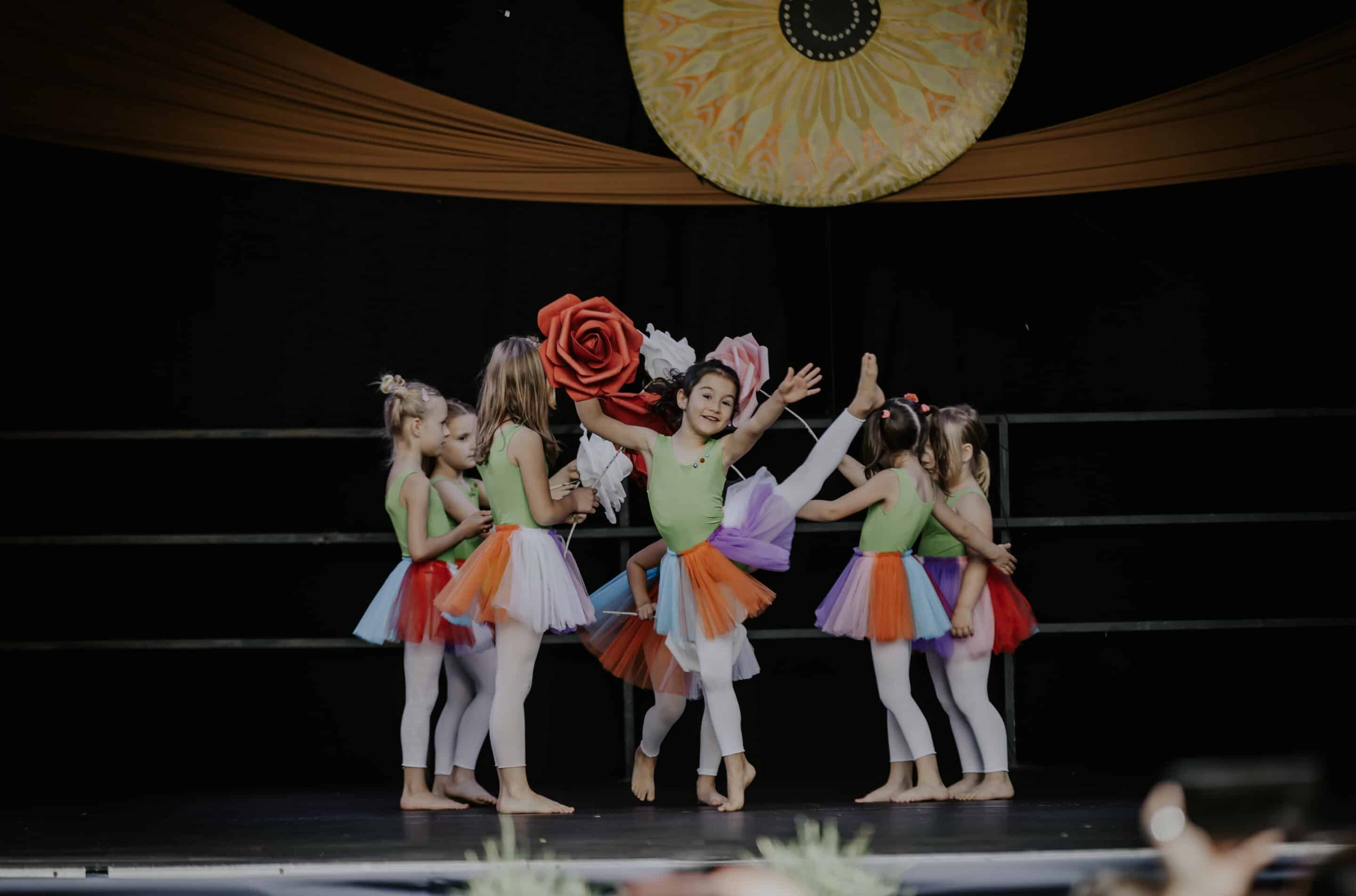 Zgodbe, ki jih piše ples | Festival Lent 2023 | foto Dejan Bulut | 24. 6. 2023