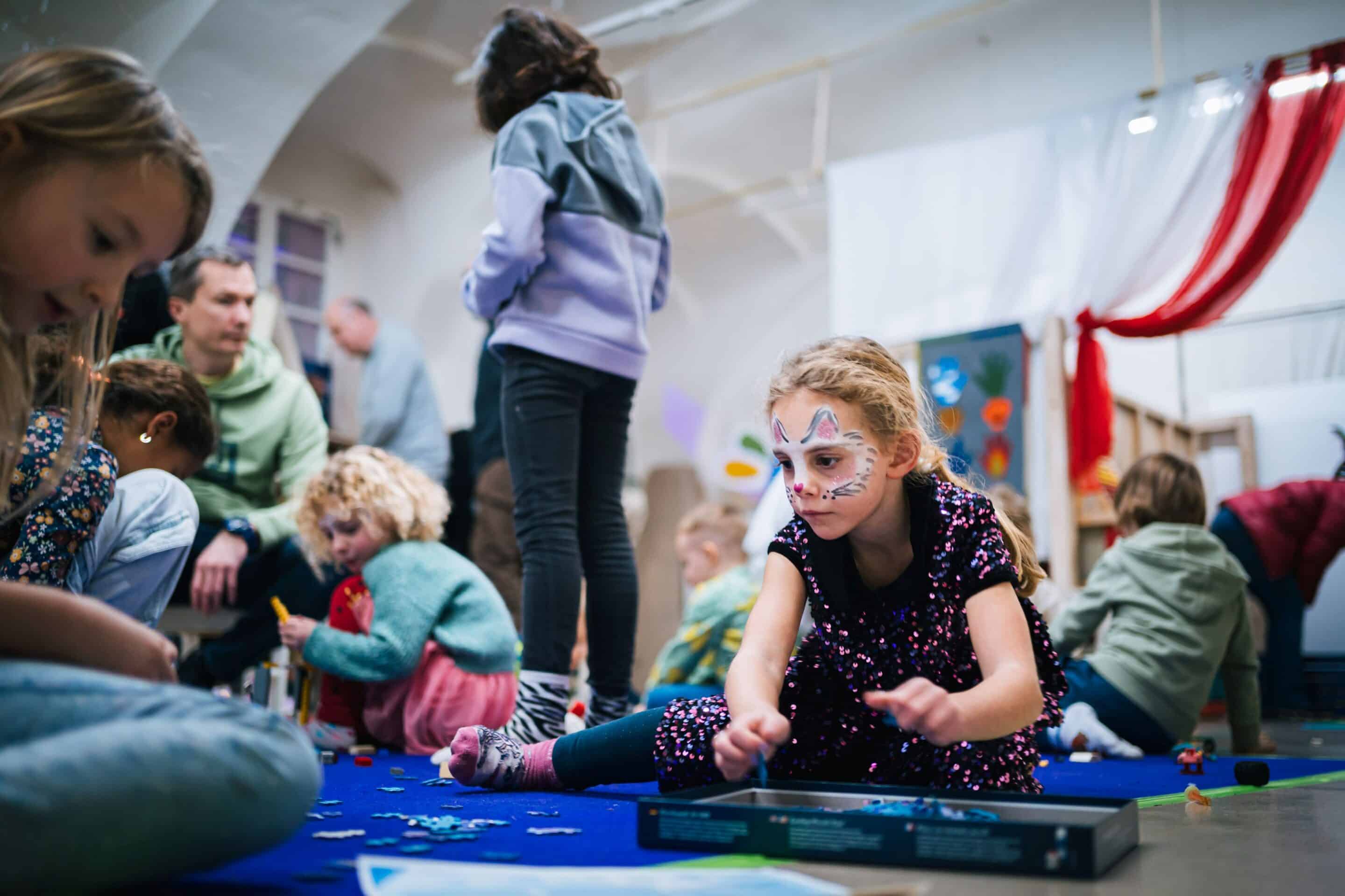 Vilinska poslikava in priprava na ples