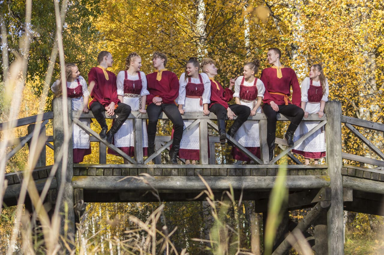 Folkart gostuje – Finska, Hrvaška