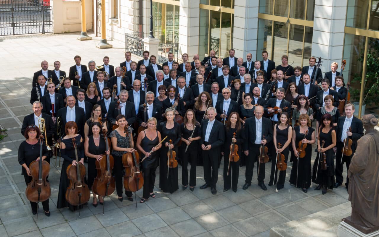 Filharmonija Brno in Češki filharmonični zbor iz Brna
