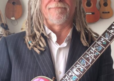 Klasična in električna kitara_Igor Leonardi