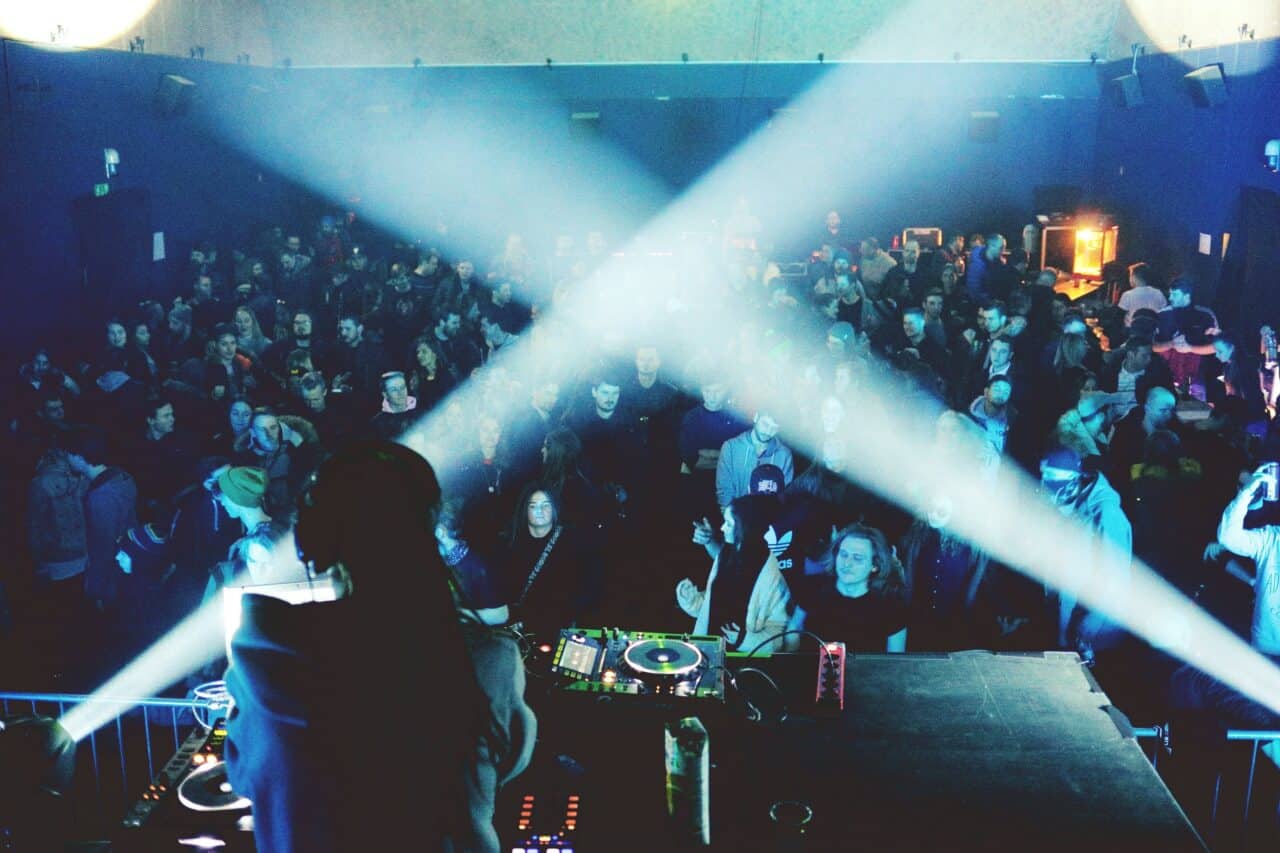 Olgica ● Moska ● Franjazzco ● Fluff