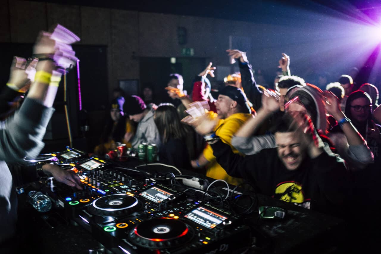 Jaša Bužinel ● Raketa ● Fujita Pinnacle ● Nice Trick ● Marka San