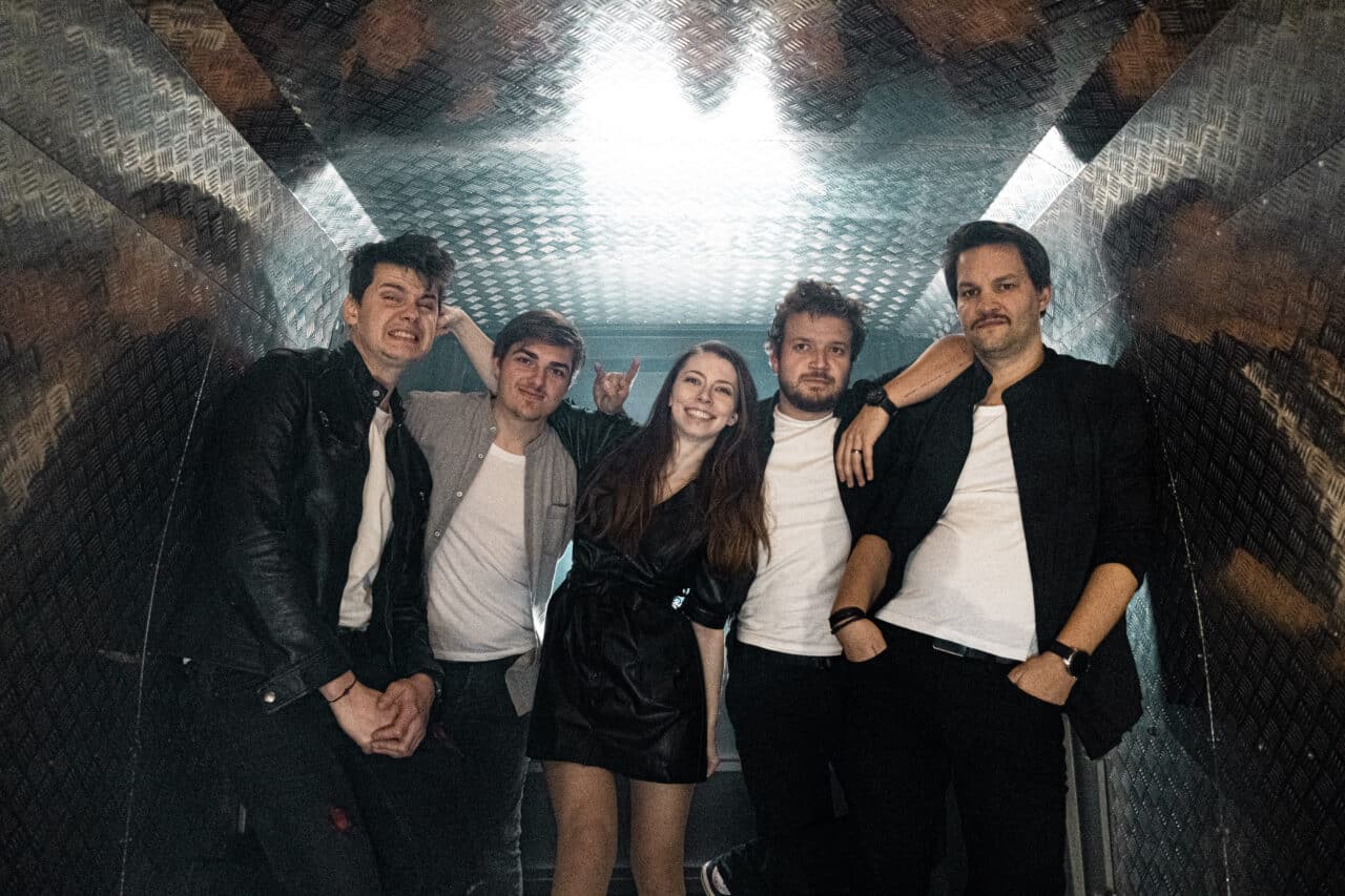 Šesti ● Kozmo Cruz