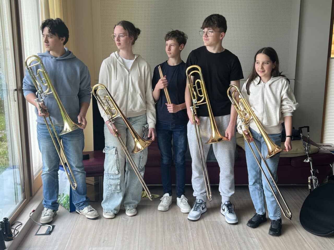 Prvonagrajenci tekmovanja TEMSIG 2025: Gloria Rakovič, klarinet ● Slide Zone Kvintet