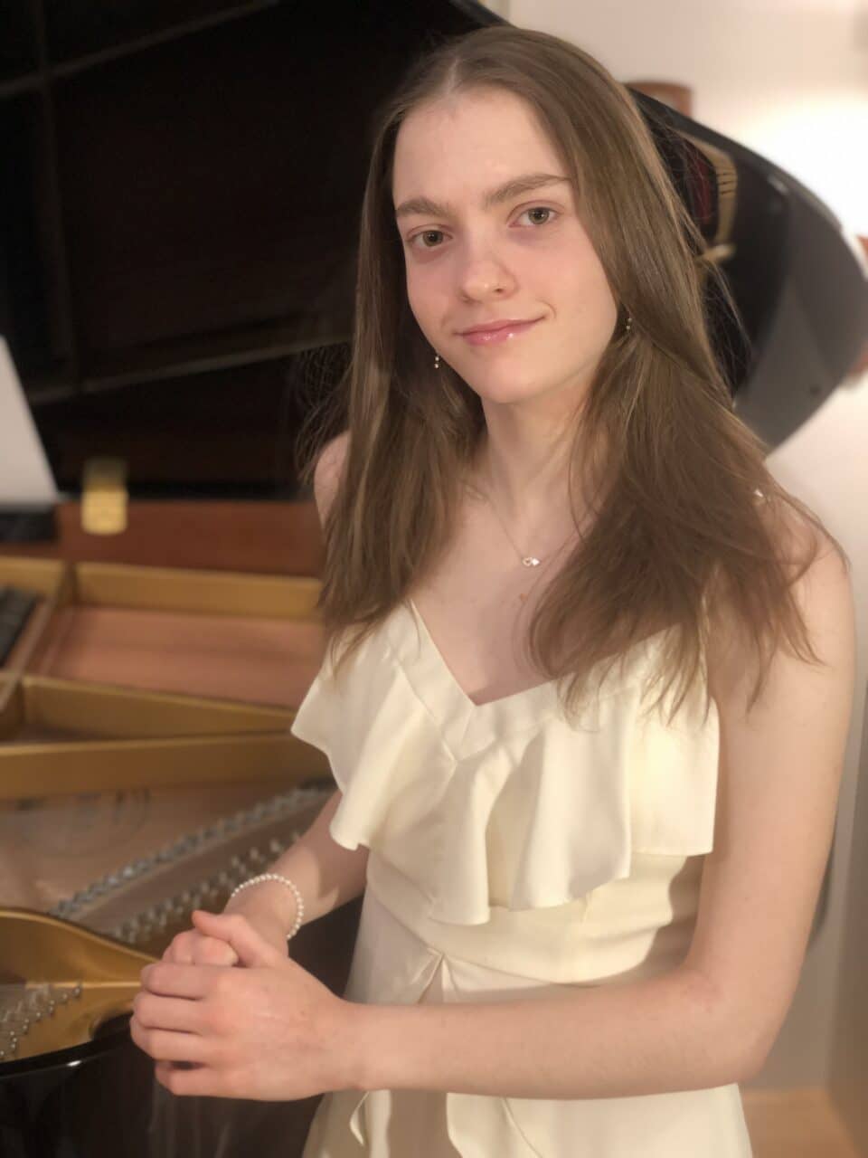 Prvonagrajenci tekmovanja TEMSIG 2025: Zala Zgonc, klavir