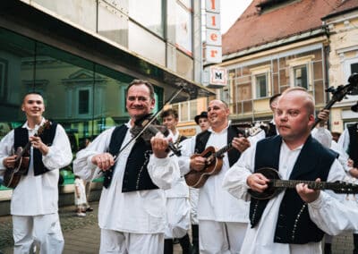 37. Folkart: Velika povorka | Festival Lent | foto Blaž Črnič | 24. 6. 2025