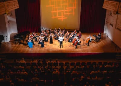 Godalni orkester Poletne glasbene šole, Mark Lev Krajnc, Filip Runjak | Salon glasbenih umetnikov | Festival Lent | foto Žan Osim | 25. 6. 2025
