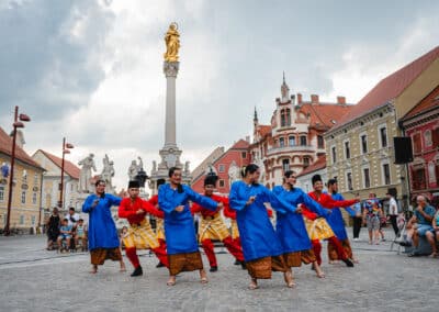 37. Folkart v mestu - Hrvaška, Singapur, ZDA | Festival Lent | foto Žan Osim | 26. 6. 2025