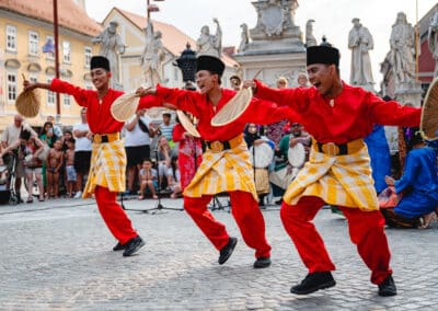 37. Folkart v mestu - Hrvaška, Singapur, ZDA | Festival Lent | foto Žan Osim | 26. 6. 2025