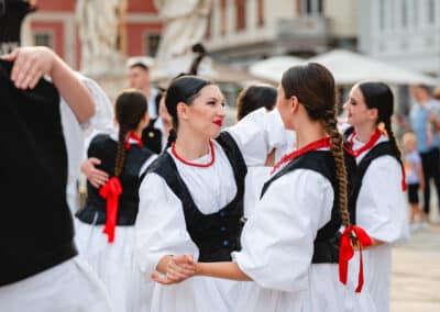 37. Folkart v mestu - Hrvaška, Singapur, ZDA | Festival Lent | foto Žan Osim | 26. 6. 2025