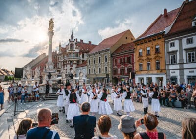 37. Folkart v mestu - Hrvaška, Singapur, ZDA | Festival Lent | foto Žan Osim | 26. 6. 2025