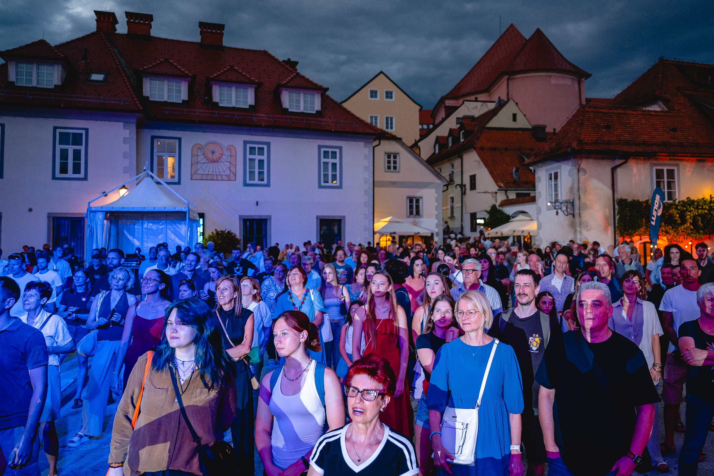 SuRealistas | Oder OTP banke | Festival Lent | foto Žan Osim | 27. 6. 2025