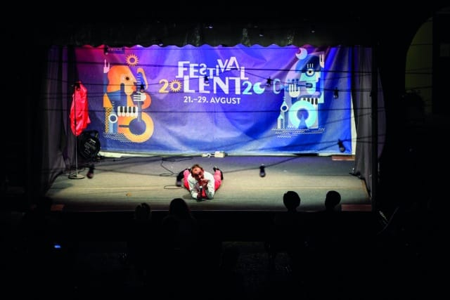 Tadej Toš v živo (8)