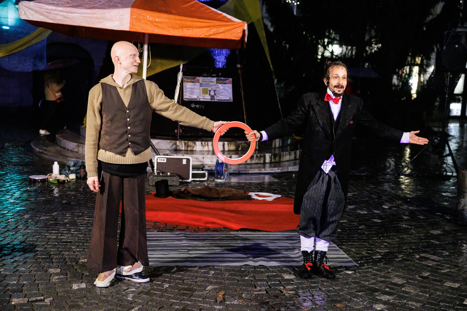 Ana Mrzla Mariborska: Vaš cirkus, naš cirkus