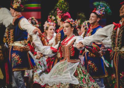38. Folkart Poljska