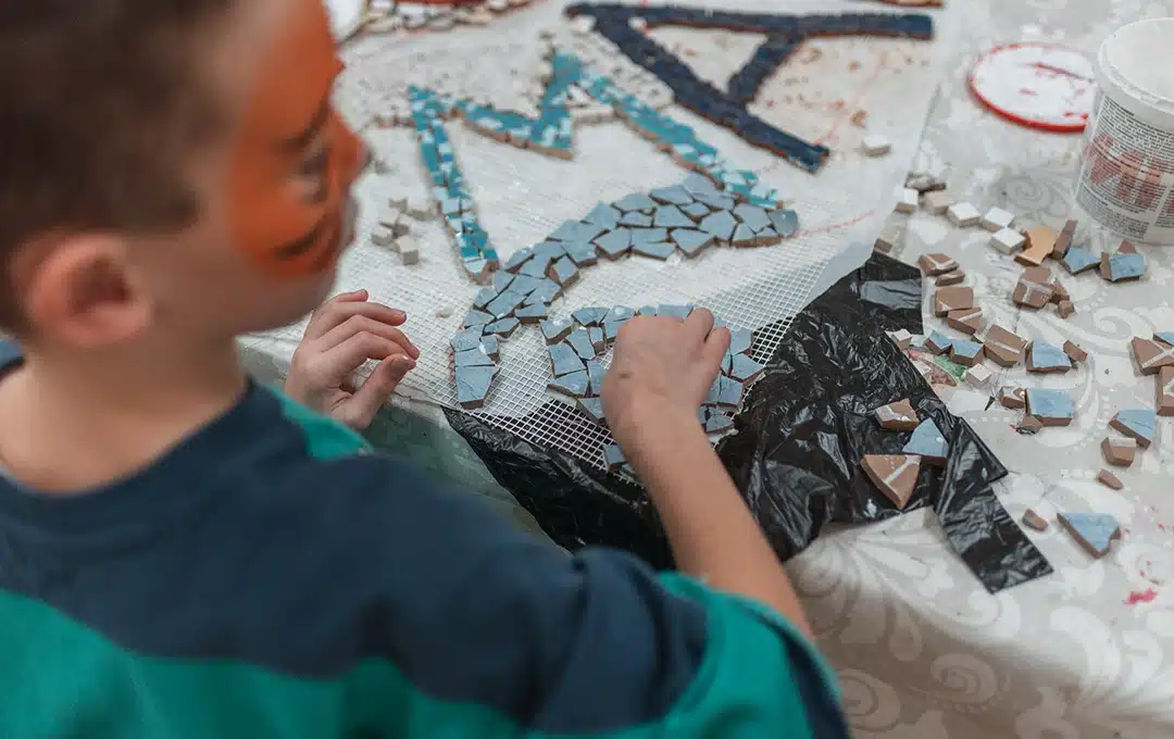 Mozaični okvirji z Natalijo Zabav