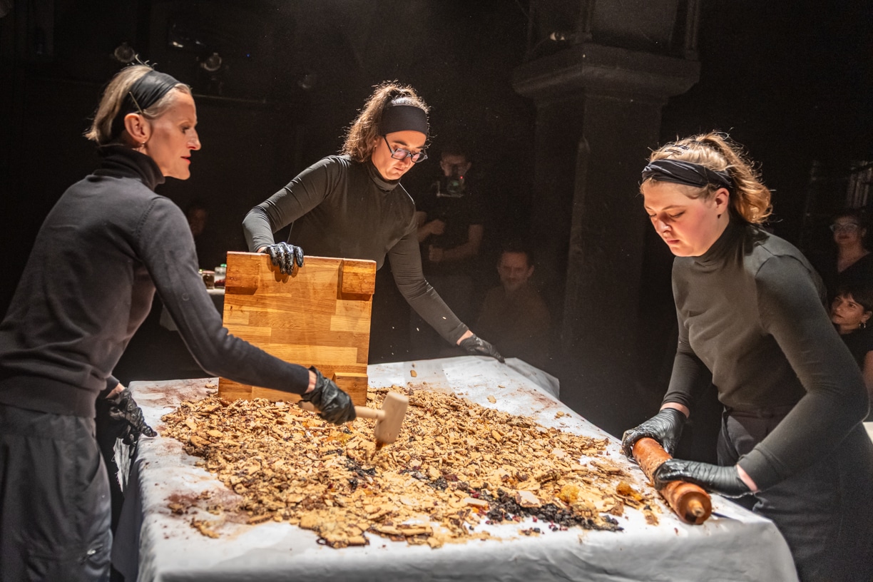 Olja Grubić: Nam v slast • TRIGGER 2026