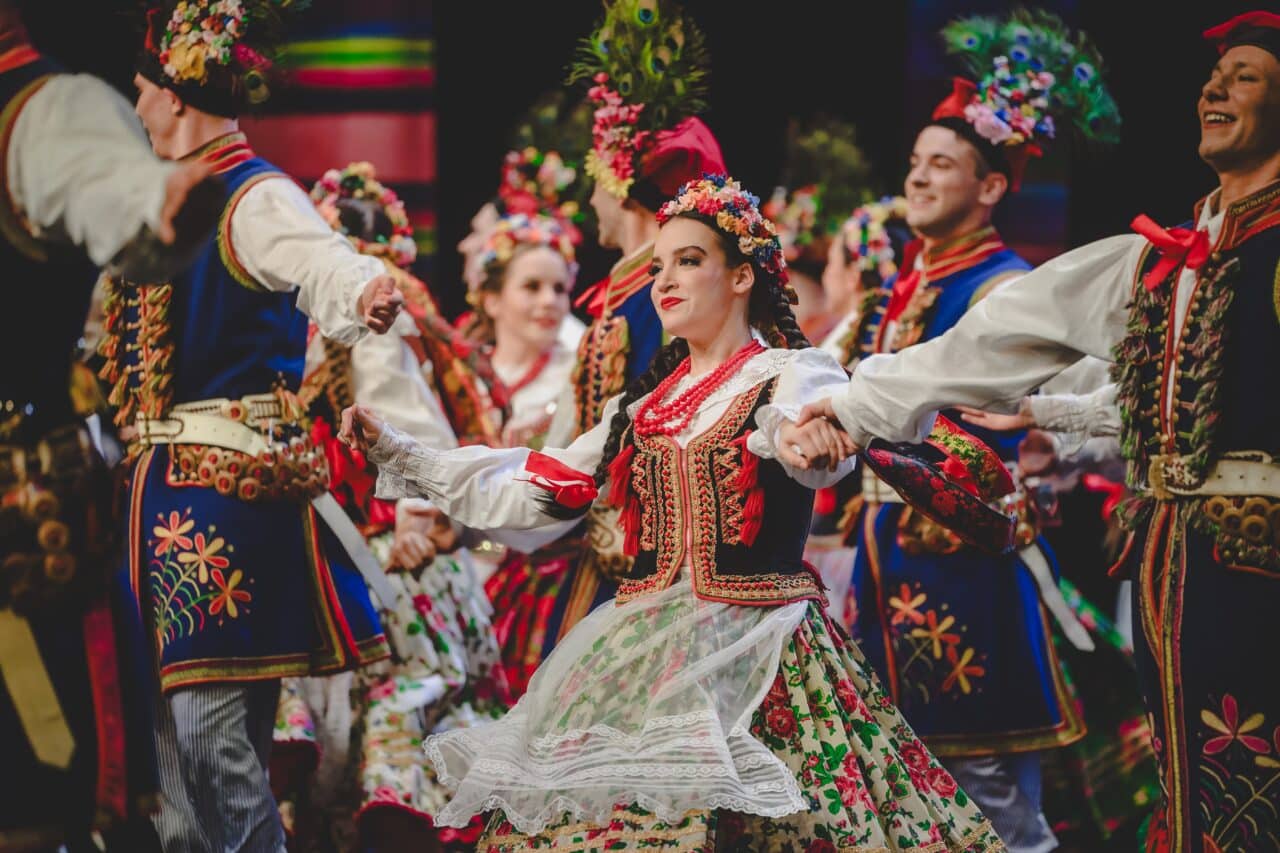 Folkart v mestu – Poljska, Portoriko, Severna Makedonija