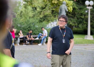 Rajzefirbčni sprehod Za:Lentanje | Živa dvorišča | Festival Lent | foto Dolar Media | 27. 6. 2024