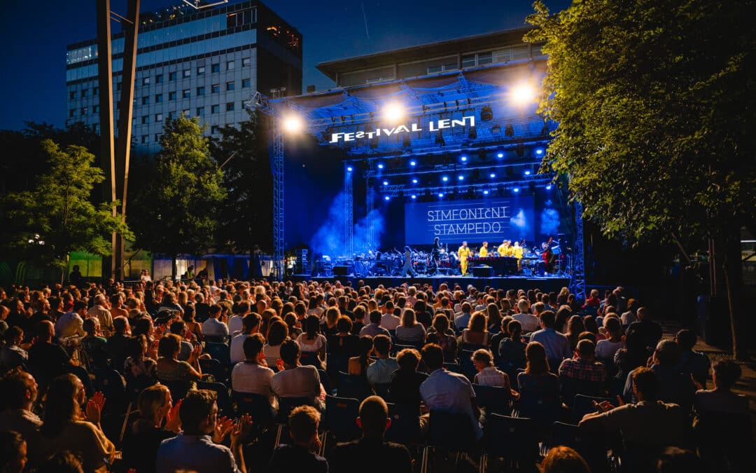 Simfonični stampedo | Glavni oder | Festival Lent | foto Žan Osim | 25. 6. 2026