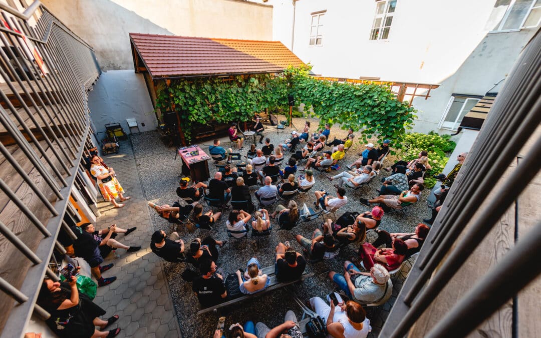 Brano Jakubović: Moje Dubioze | Živa dvorišča | Festival Lent | foto Žan Osim | 26. 6. 2026