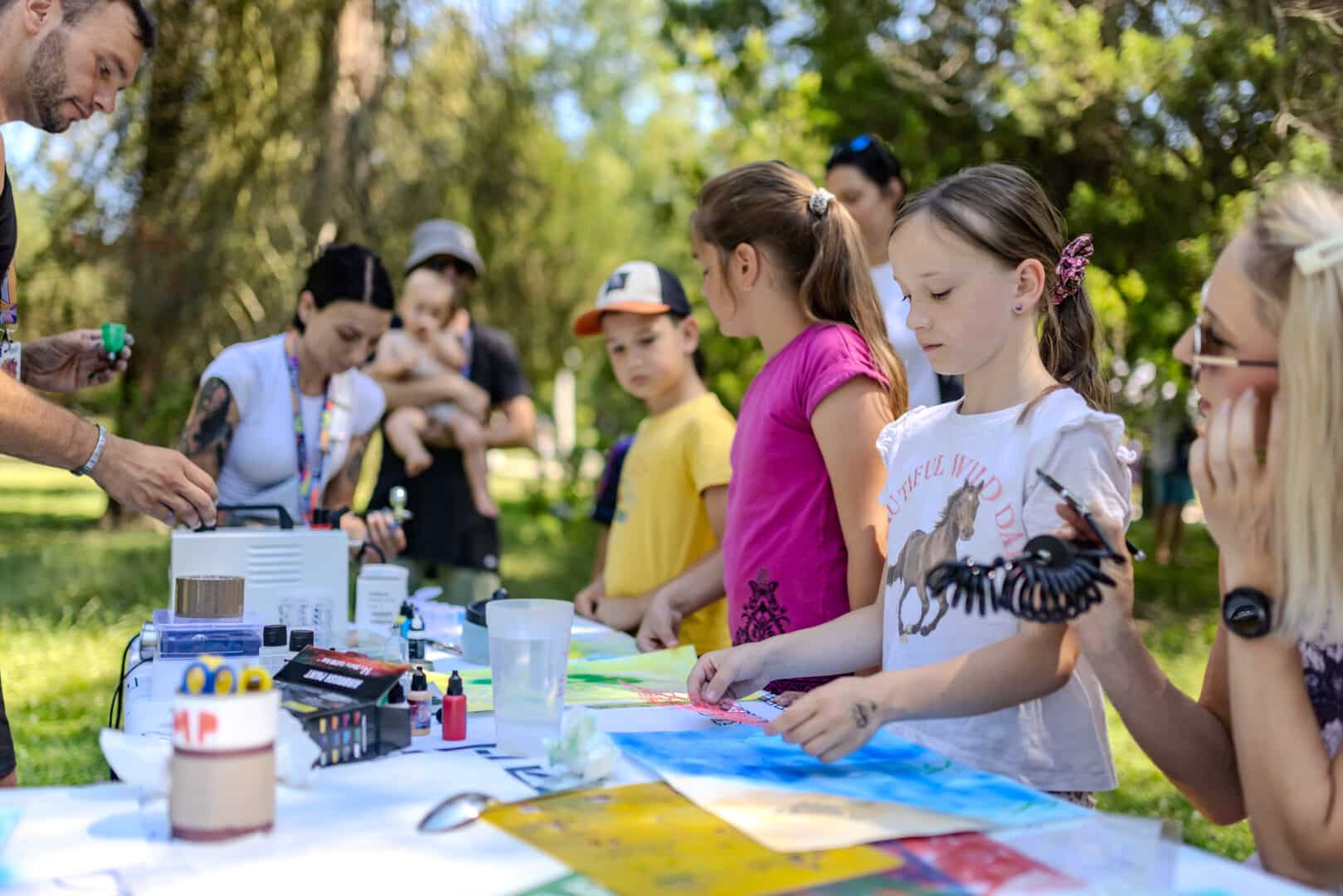 Poletni Art kamp • Vile v jami Vilenica