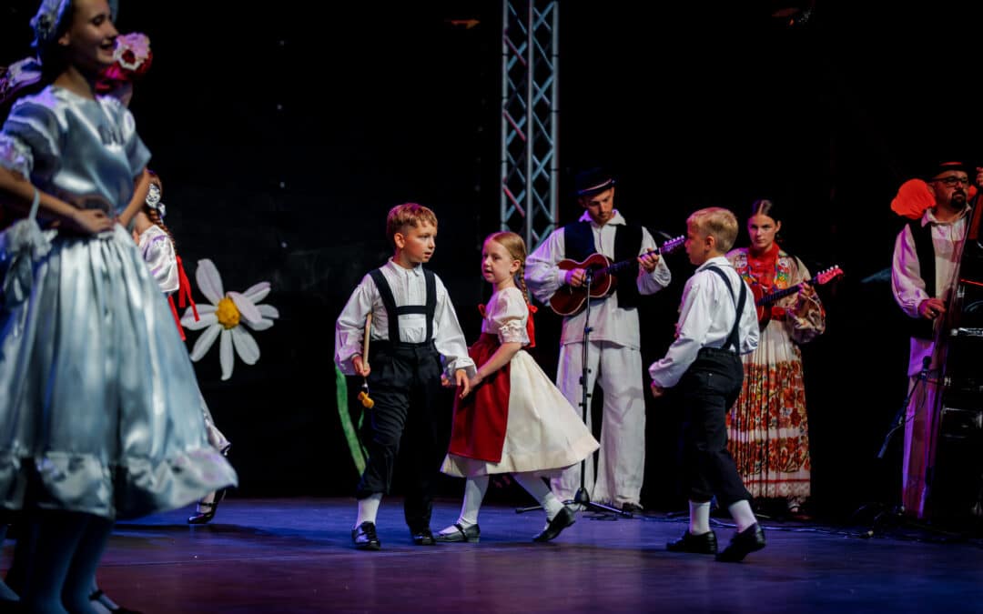 27. otroški Folkart - Hrvaška, Srbija | Oder Triglav | Festival Lent | foto Dejan Bulut | 1. 7. 2026