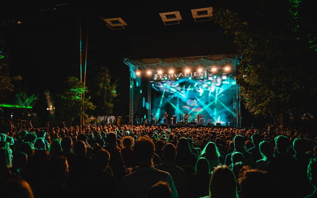 Piše se leto 2026: Kreslin, Predin, Lovšin: Večno mladi, za vedno in | Glavni oder | Festival Lent | foto Žan Osim | 2. 7. 2026