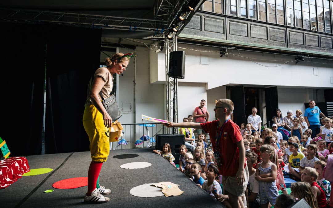 Kapica rdeča volkeca sreča | Otroški Lent | Festival Lent | foto Blaž Črnič | 4. 7. 2026