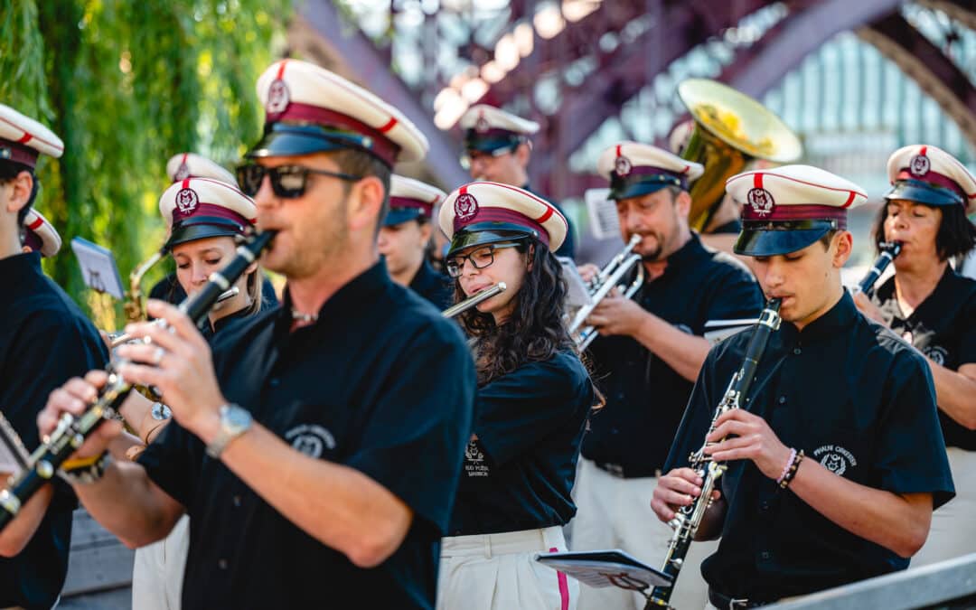 Povorka Pihalnega orkestra Pošta Maribor | Festival Lent | foto Žan Osim | 4. 7. 2026