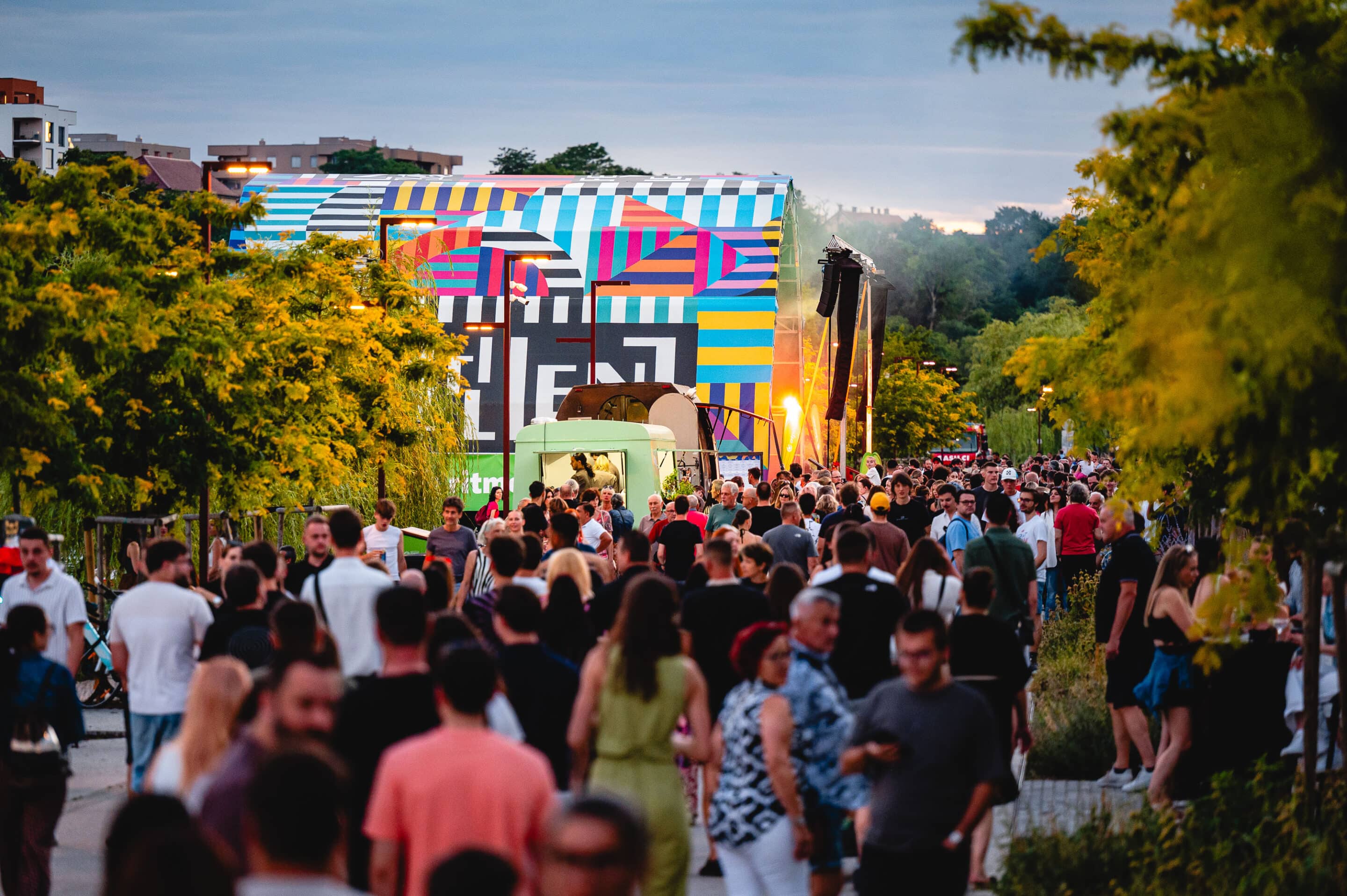 Promenada | Festival Lent | foto Žan Osim | 4. 7. 2026